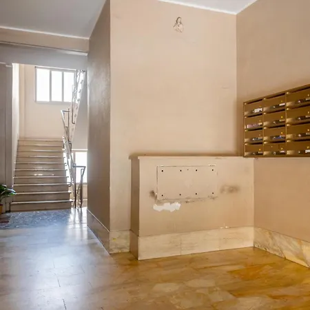 Cerroni's Corner בית אירוח