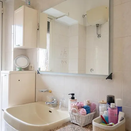 Cerroni's Corner בית אירוח *